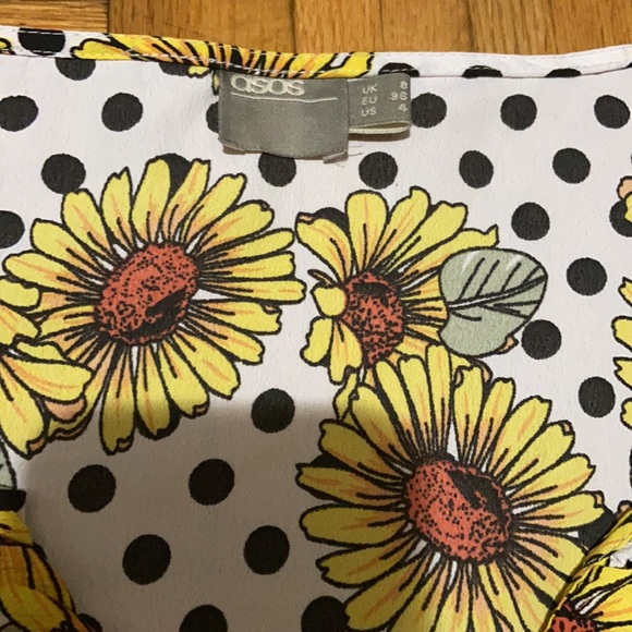 ASOS daisy dress 24 hour price drop - Picture 2 of 5